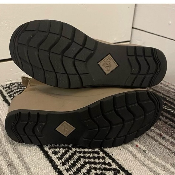 Muck Boot Liberty Waterproof Wedge Booties Womens Brown Casual Boots Size 5.5 - Picture 6 of 8